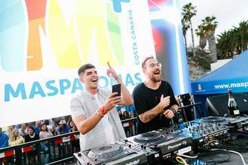 Maspamoon se despide con seis horas de música y fiesta y la quema de la sardina (Foto TA)